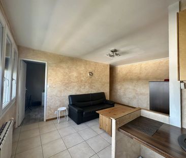 VITRY SUR SEINE - 3 PIECES - 51.48M² + PARKING - Photo 3