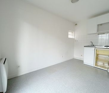 Location Appartement 2 pièces 42m² - Photo 2