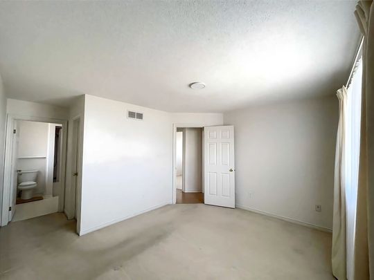 For Lease - 5999 Andrea Drive, Niagara Falls, Ontario - Photo 1