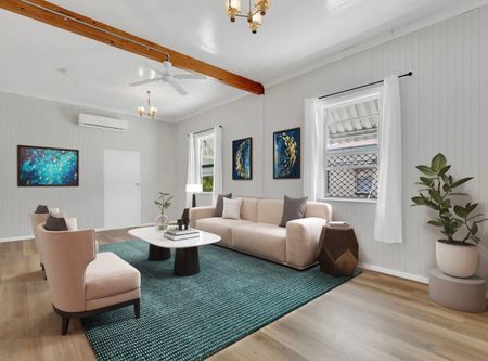 Light-Filled Queenslander Living Just Steps from Redbank Station - Photo 2