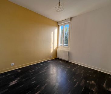 Location Appartement 1 pièce 18m² PLOERMEL 56800 - Photo 2