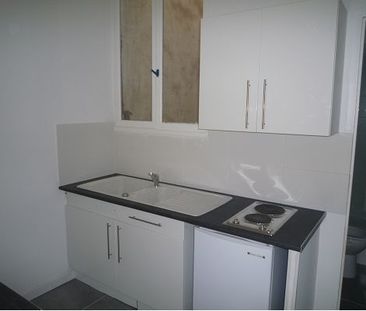 Location Appartement 1 pièce 20m² MONTPELLIER 34000 - Photo 2