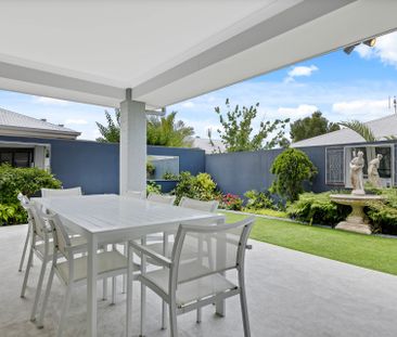 Modern Lowset Family Home in Brightwater&excl; - Photo 2