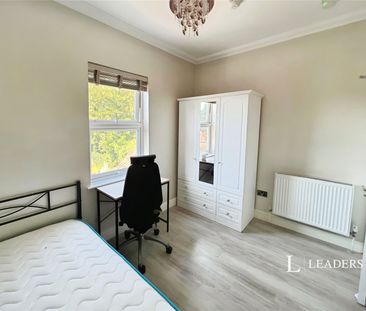 1 bedroom property to rent Lincoln Road, Peterborough, PE1 - Photo 1