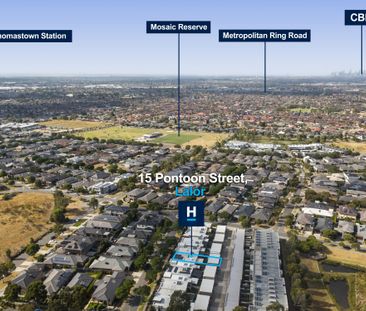 Stylish Single Level Living in Mosaic Estate! - Photo 1