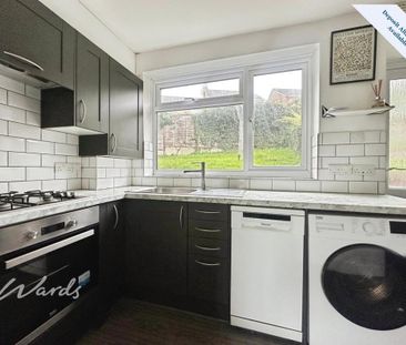2 bedroom maisonette to rent - Photo 5