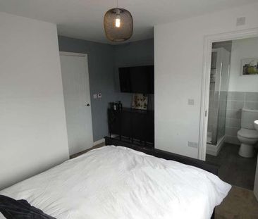 Pickering Croft Place, Crewe, CW1 - Photo 6