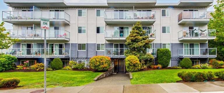 Valencia Apartments | 660 Niagara Street, Victoria - Photo 1