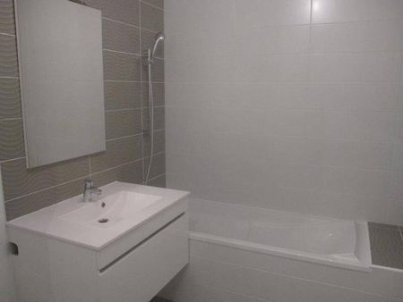Location appartement récent 2 pièces 43.75 m² à Montpellier (34000) - Photo 3