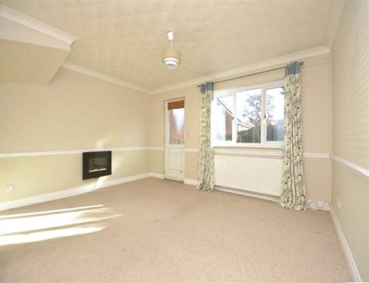 2 Bedroom Terraced To Let - Photo 1