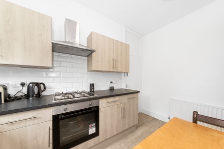 Endwell Road, London, SE4 - Photo 2