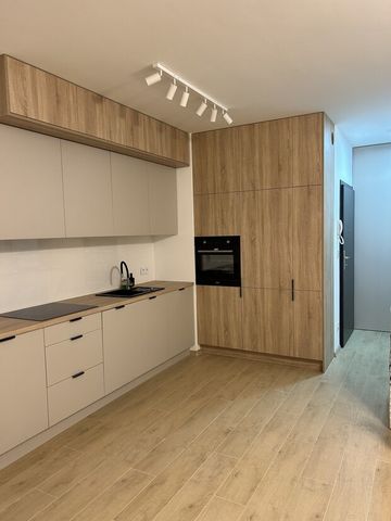 Poznań, ul. Stanisława Barańczaka - Photo 4