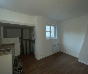 Location Appartement 1 pièce 36m² - Photo 3