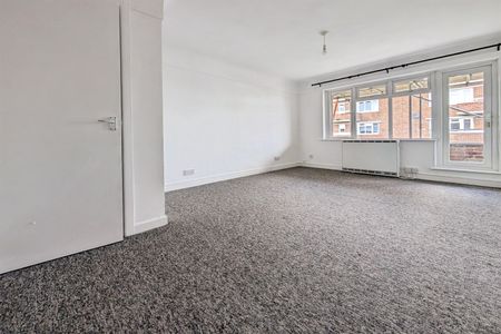 Lumsden Mansions, Shirley Road, SO15 - Photo 5