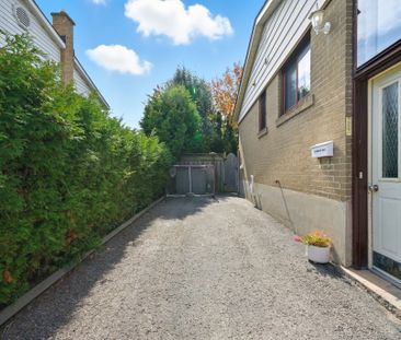 For Lease - 713 Burns Street Unit# Main, Whitby, Ontario - Photo 4