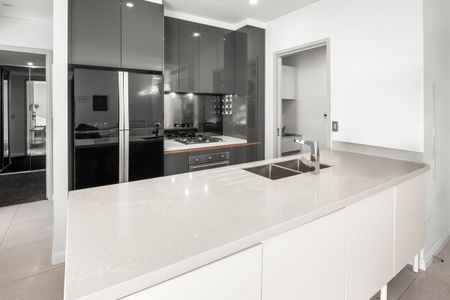 Fully Furnished I Modern Two-Bedroom I Parkside Home - Photo 5