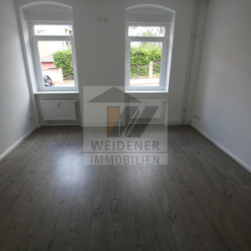 Moderne 2-Raum Erdgeschosswohnung mit Balkon und Wanne! - Foto 1