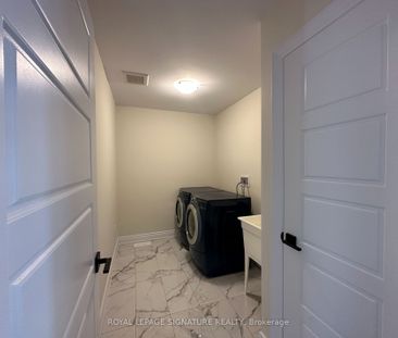 Detached Home For Lease | X7046596 - Photo 6