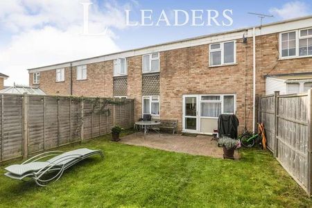 Latton Close, KT12 - Photo 5