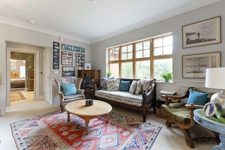 6 bedroom detached house to rent - Photo 4