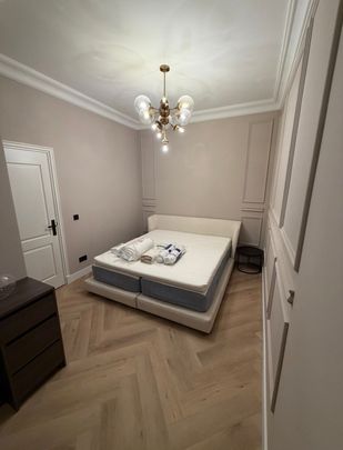 Regentesselaan, 2562 CT Den Haag - Foto 1