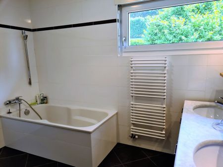 Furnished room in shared accommodation in a quiet and green setting - Photo 5