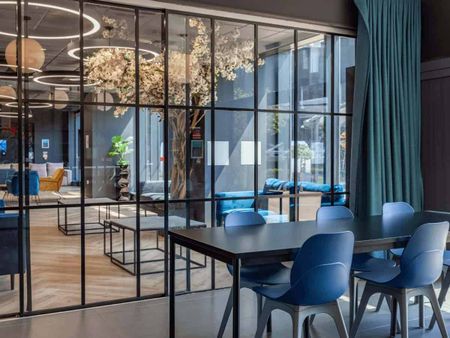 Bronze Studio - Photo 2