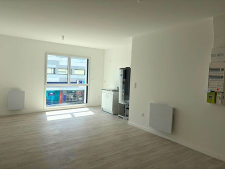 Location Appartement 2 pièces 44m² - Photo 5
