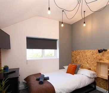 Studio to rent - Photo 2