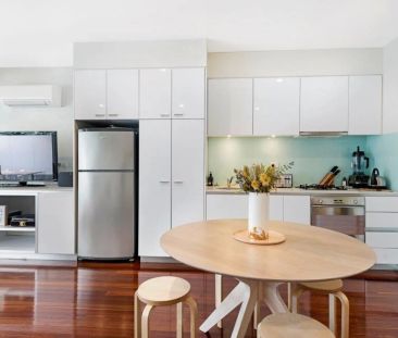 Urban Living at Its Best in the Heart of Prahran - Photo 1