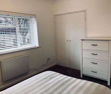 Room in a Shared House, Alexandra St, SE14 - Photo 2