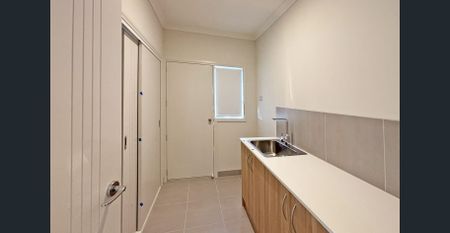 Beautiful Family Home in Desirable Location - Photo 4