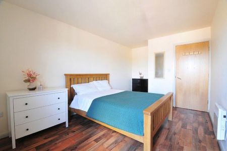 1 bedroom apartment to rent - Photo 2