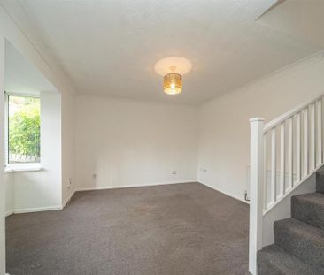 2 bedroom end of terrace house to rent - Photo 2