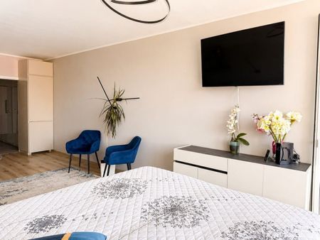 Pronájem bytu 1+kk • 38 m² bez realitkyChoceradská, Praha - Záběhlice - Photo 3