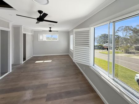 Home For Rent - Photo 3