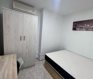 Calle de Josefina Carabias, Madrid, Community of Madrid 28055 - Photo 3