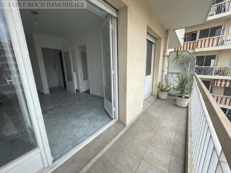 Location Appartement 1 pièce 26m² NICE 06300 - Photo 4