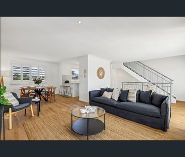 2/148 High Street, Southport, Qld 4215 - Photo 1
