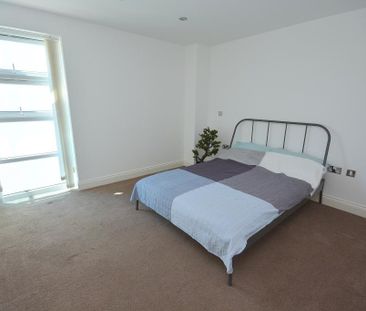 2 bedroom apartment to rent - Photo 6