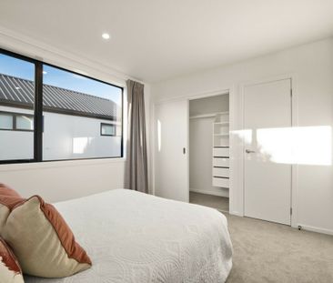 Smart, Stylish & Minutes from the Shore - Photo 6
