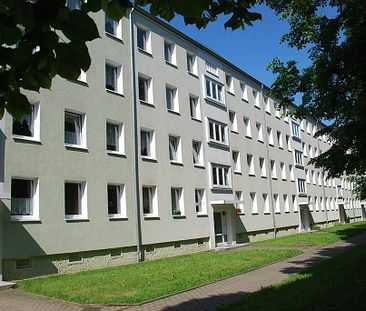 3-Zimmer-Wohnung mit guter Verkehrsanbindung an den ÖPNV - Foto 6