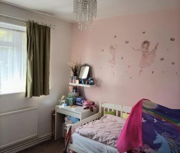 3 bedroom apartment to rent - Photo 5