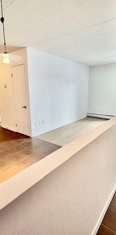 COQUET 4 1/2 BÉTON, LIBRE/juillet ou avant - EC + chauffé - Photo 1