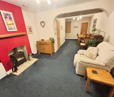 2 bedroom end of terrace house to rent - Photo 6