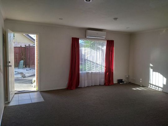 Pet Friendly 3 Bedroom family home - Photo 1