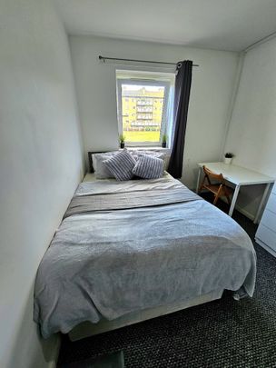 Room in a Shared Flat, Hadleigh House, E1 - Photo 1