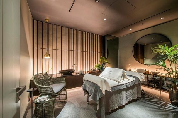 Cork Street, Mayfair, W1S - Photo 1