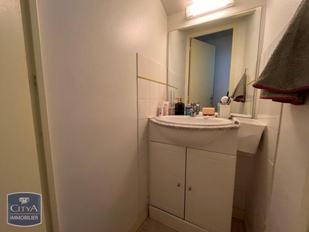 Location Appartement 3 pièces 44m² POITIERS 86000 - Photo 2