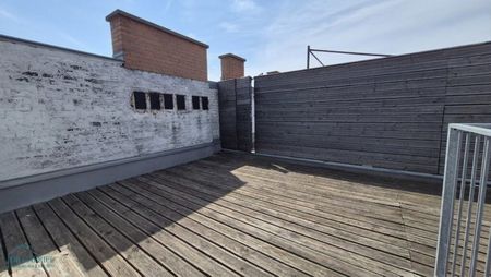 GROSSZÜGIGE TERRASSENWOHNUNG - MIT 3 SCHLAFZIMMERN - Photo 5